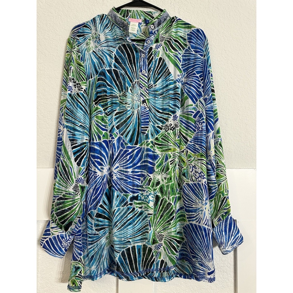 Lilly Pulitzer 100% silk tunic top Size S Blue Green Floral Button Sequence